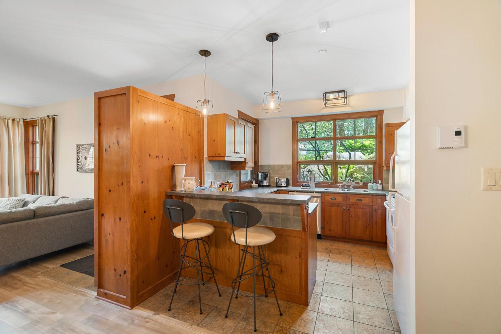 Tremblant Les Eaux - 2 Bedrooms with Pool&Hot Tub Access, near Pedestrian Village - 219-1 Mont-Tremblant Extérieur photo